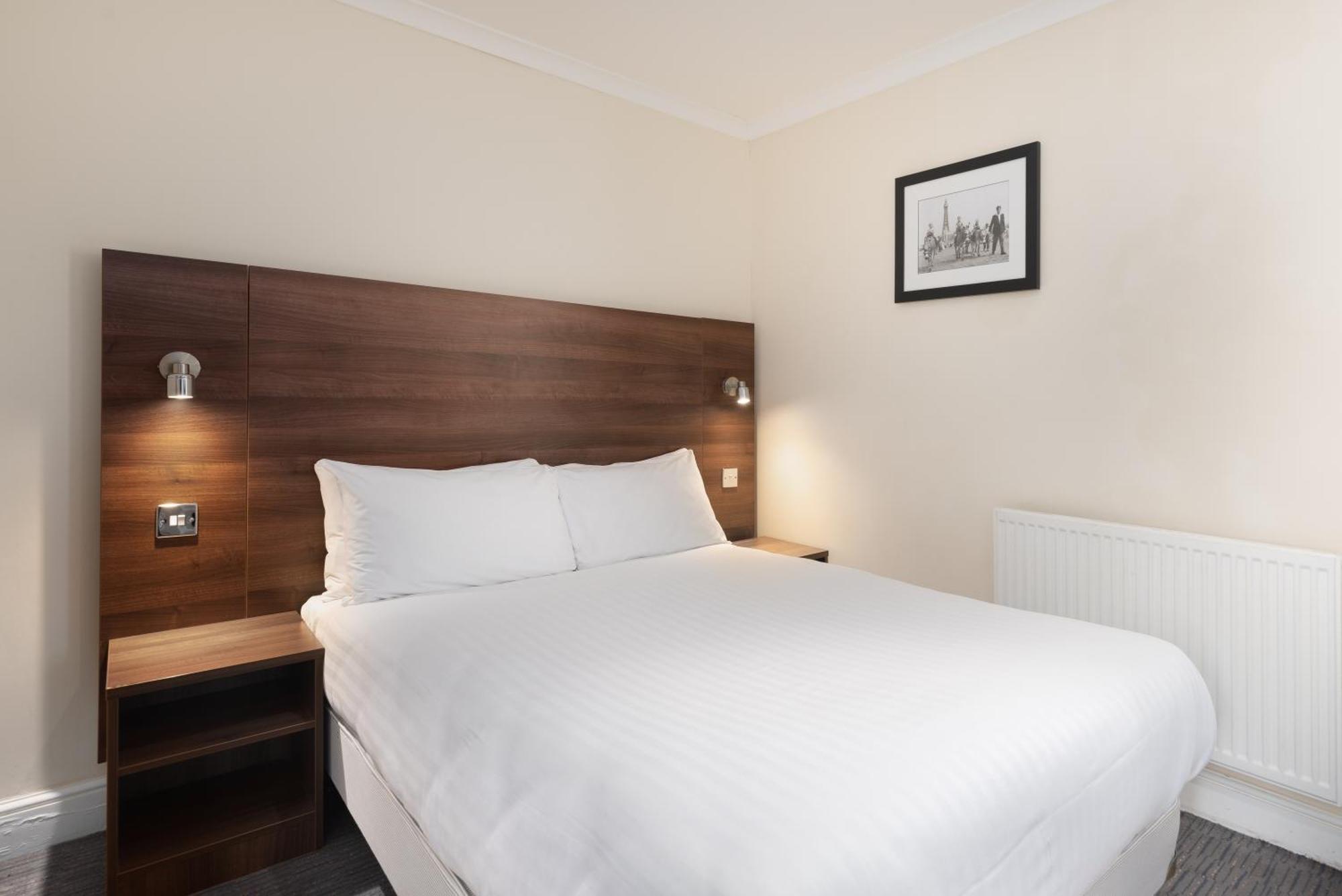 בלקפול Best Western Carlton Hotel חדר תמונה
