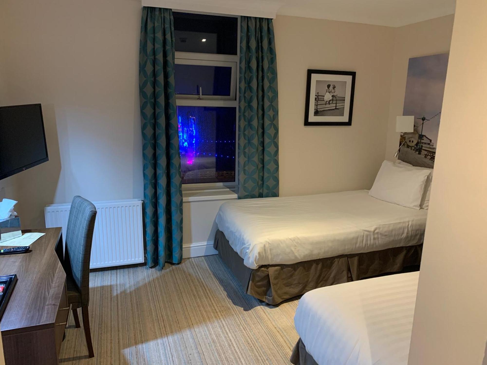 בלקפול Best Western Carlton Hotel חדר תמונה